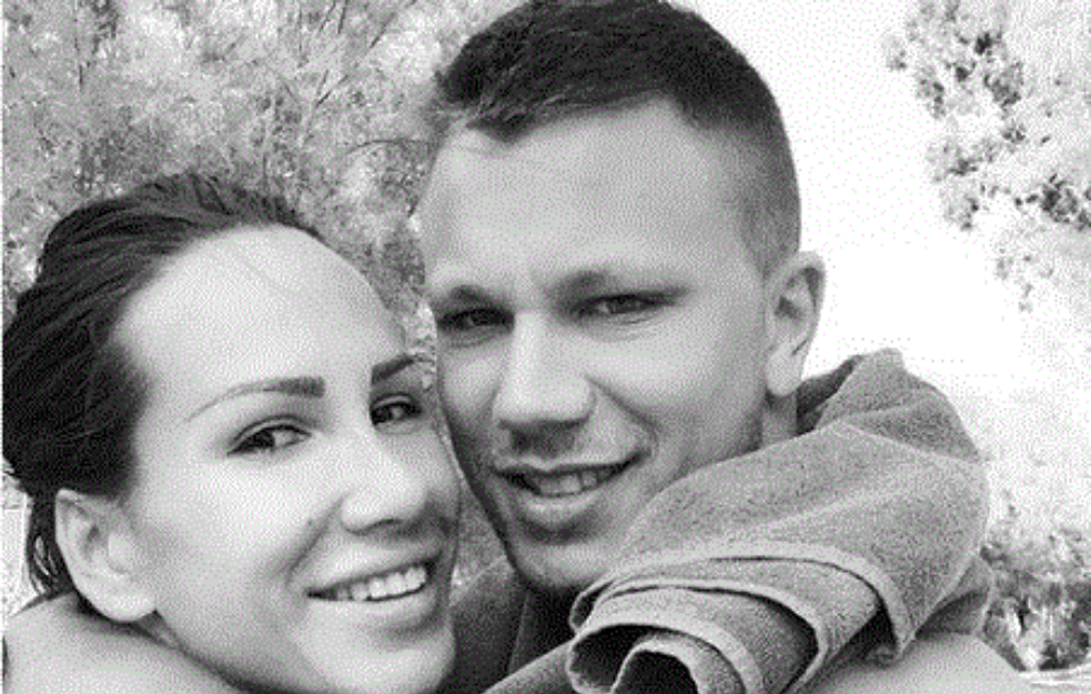 KOMŠIJE OTKRILE SVE O POZNATOM PARU: Isplivali detalji iz privatnog života Nikolije i Relje, 'ČULI SMO DA JE TRUDNA'! (FOTO)


